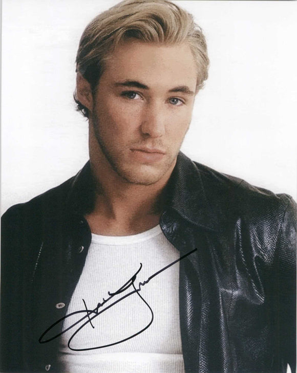 Kyle Lowder Signed Autographed Glossy 8x10 Photo - COA Matching Holograms