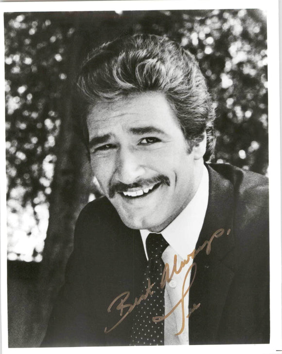 Lee Horsley Signed Autographed Glossy 8x10 Photo - COA Matching Holograms