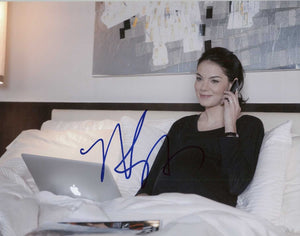 Michelle Monaghan Signed Autographed "Due Date" Glossy 8x10 Photo - COA Matching Holograms