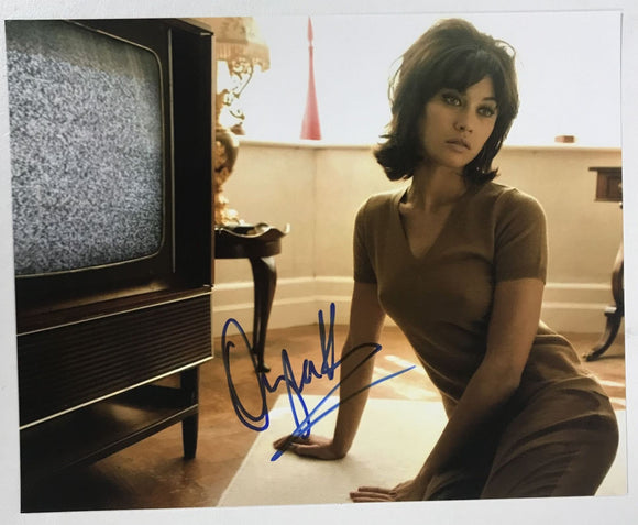 Olga Kurylenko Signed Autographed Glossy 8x10 Photo - COA Matching Holograms