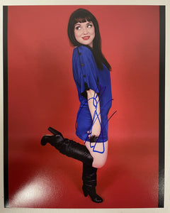 Jennifer Stone Signed Autographed Glossy 8x10 Photo - COA Matching Holograms