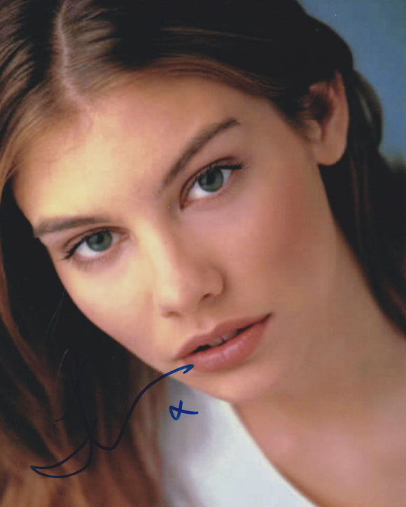 Lauren Cohan Signed Autographed Glossy 8x10 Photo - COA Matching Holograms