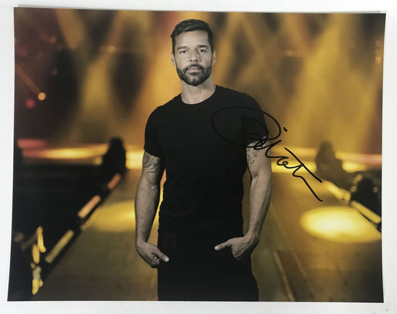 Ricky Martin Signed Autographed Glossy 11x14 Photo - COA Matching Holograms