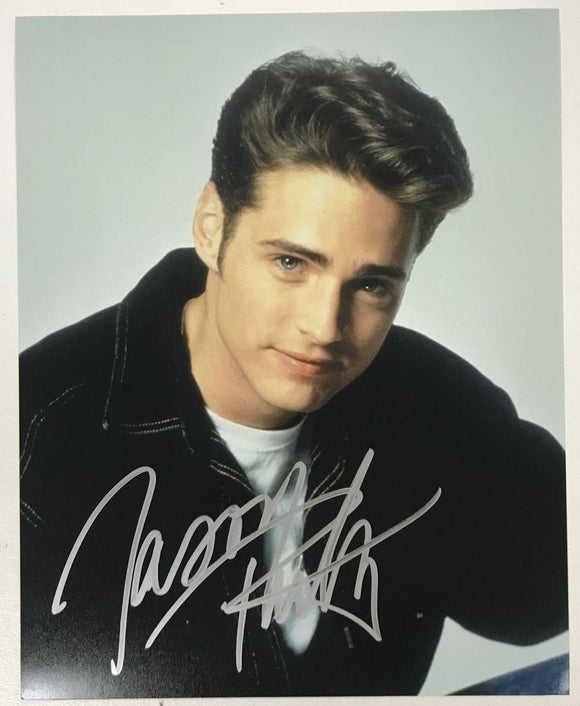 Jason Priestly Signed Autographed Glossy 8x10 Photo - COA Matching Holograms
