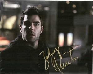 Zachary Quinto Signed Autographed "Heroes" Glossy 8x10 Photo - COA Matching Holograms