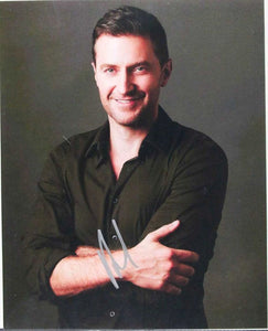 Richard Armitage Signed Autographed Glossy 8x10 Photo - COA Matching Holograms