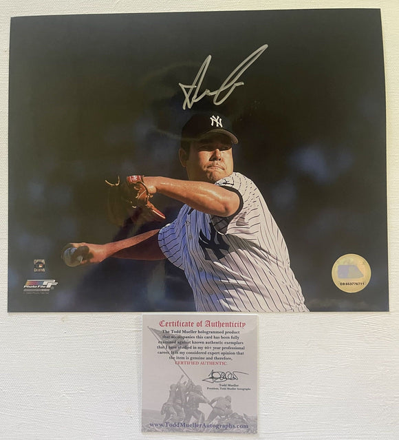 Hideki Irabu (d. 2011) Signed Autographed Glossy 8x10 Photo - New York Yankees