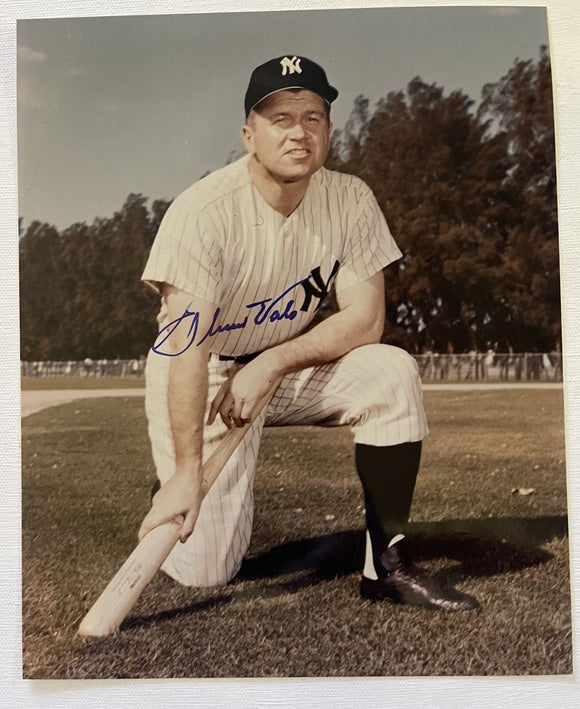 Elmer Valo (d. 1998) Signed Autographed Glossy 8x10 Photo New York Yankees - Stacks of Plaques