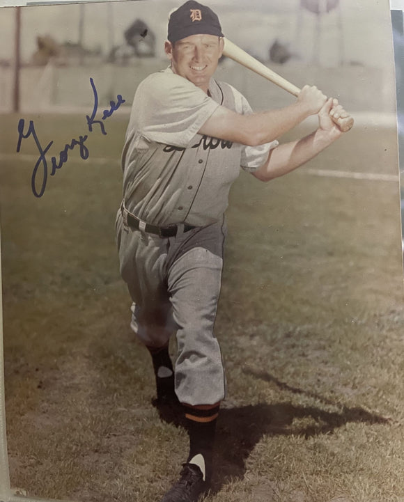 George Kell (d. 2009) Signed Autographed Glossy 8x10 Photo - Detroit Tigers