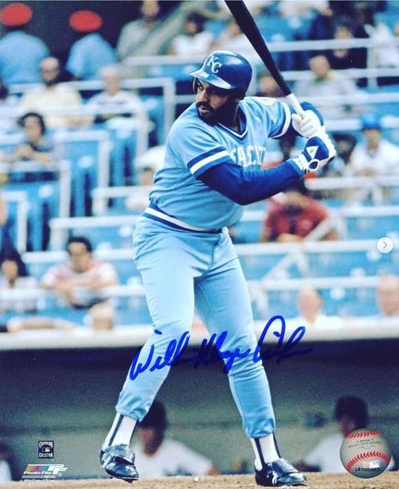 Willie Aikens Signed Autographed Glossy 8x10 Photo - Kansas City Royals
