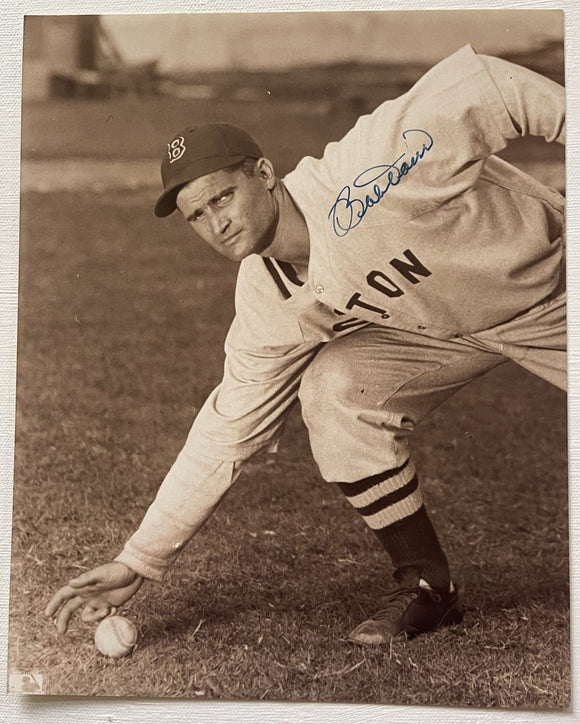Bobby Doerr (d. 2017) Signed Autographed Glossy 8x10 Photo - Boston Red Sox