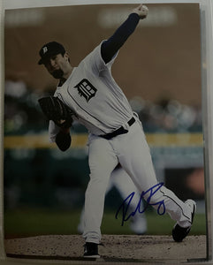 Robbie Ray Signed Autographed Glossy 8x10 Photo - Detroit Tigers