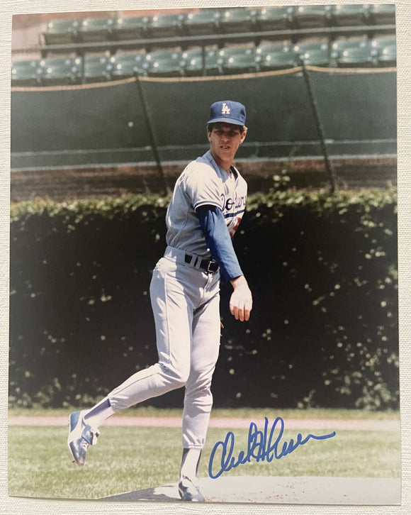 Orel Hershiser Signed Autographed Glossy 8x10 Photo - Los Angeles Dodgers