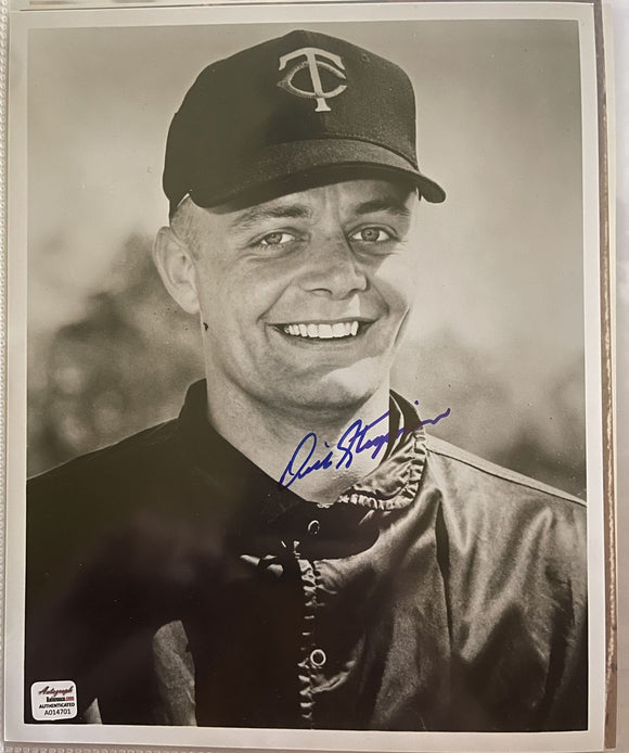 Dick Stigman Signed Autographed Glossy 8x10 Photo - Minnesota Twins