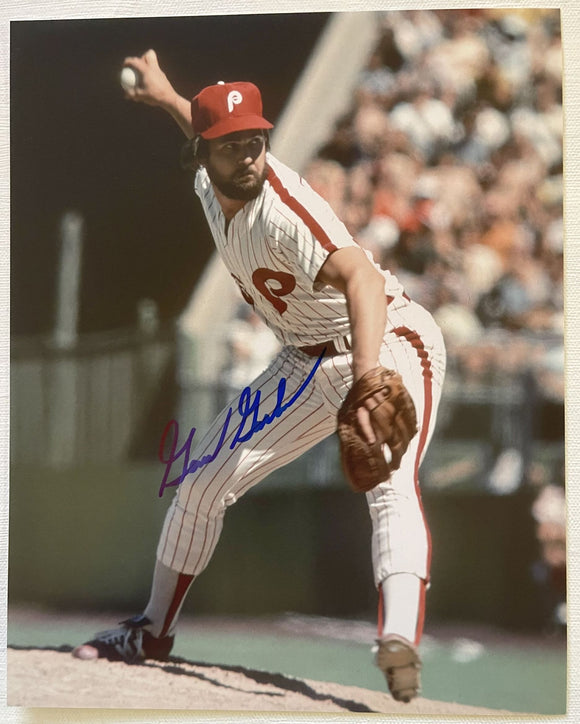 Gene Garber Signed Autographed Glossy 8x10 Photo - Philadelphia Phillies
