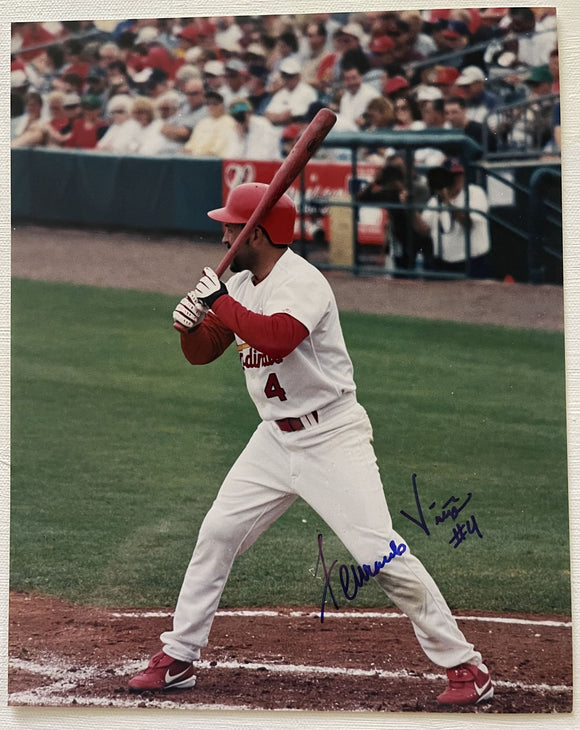 Fernando Vina Signed Autographed Glossy 8x10 Photo - St. Louis Cardinals