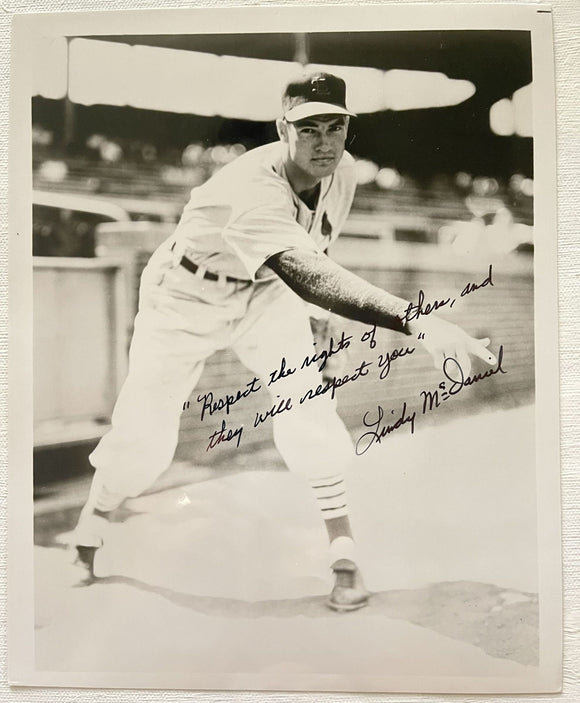 Lindy McDaniel (d. 2020) Signed Autographed Vintage Glossy 8x10 Photo - St. Louis Cardinals