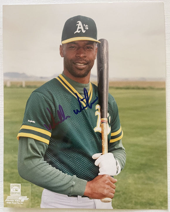Willie Wilson Signed Autographed Glossy 8x10 Photo - Oakland A's Athletics
