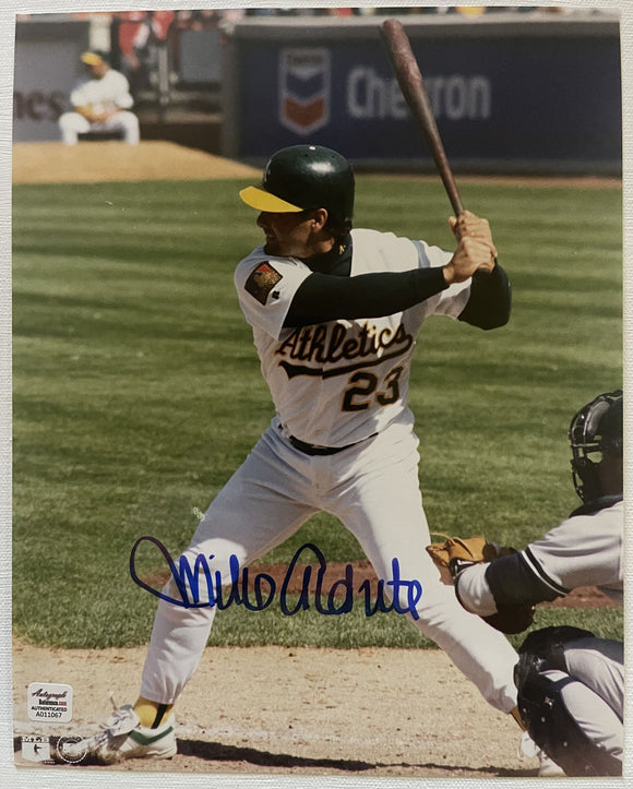 Mike Aldrete Signed Autographed Glossy 8x10 Photo - Oakland A's Athletics