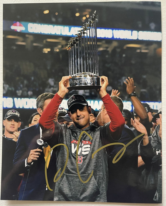 Alex Cora Signed Autographed 2018 World Series Glossy 8x10 Photo - Boston Red Sox