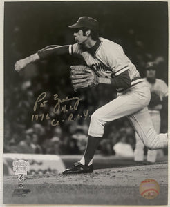 Pat Zachry Signed Autographed "1976 NL ROY" Glossy 8x10 Photo - Cincinnati Reds
