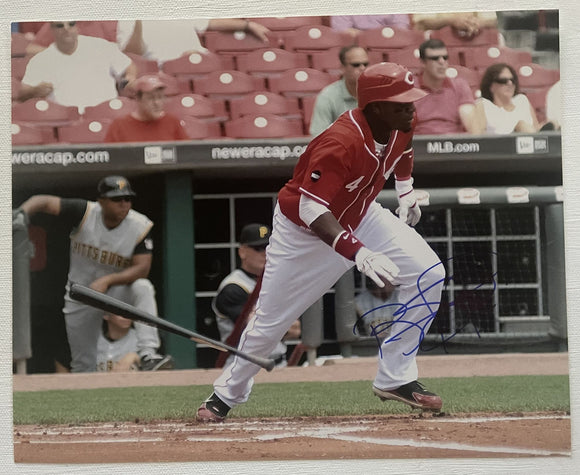 Brandon Phillips Signed Autographed Glossy 8x10 Photo - Cincinnati Reds