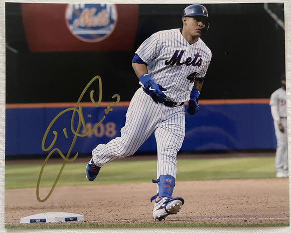 Wilson Ramos Signed Autographed Glossy 8x10 Photo - New York Mets