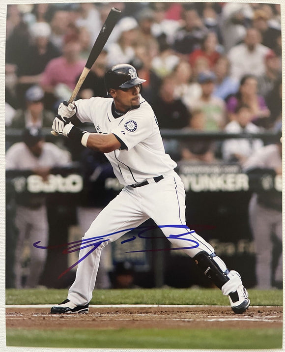 Franklin Gutierrez Signed Autographed Glossy 8x10 Photo - Seattle Mariners