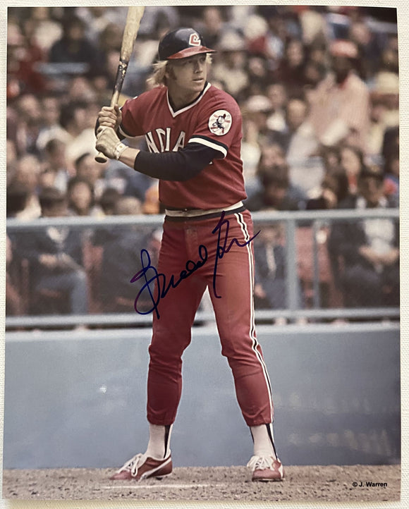 Buddy Bell Signed Autographed Glossy 8x10 Photo - Cleveland Indians