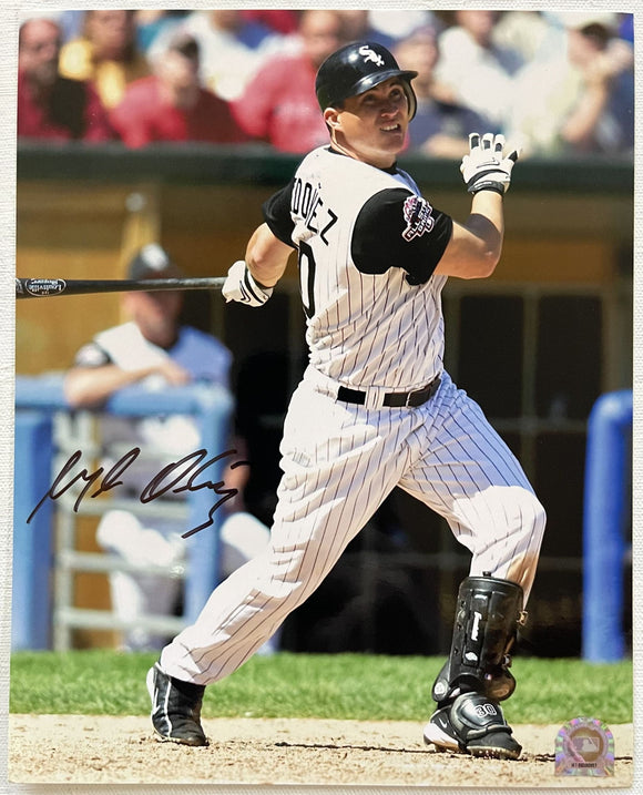 Magglio Ordonez Signed Autographed Glossy 8x10 Photo Chicago White Sox - MLB Authenticated
