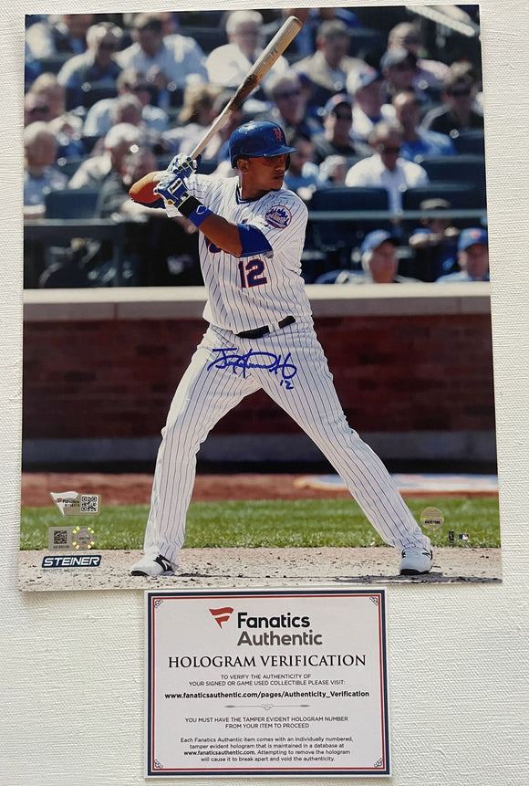 Juan Lagares Signed Autographed Glossy 8x10 Photo New York Mets - MLB Fanatics & Steiner Authenticated