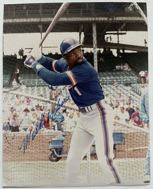 Mookie Wilson Signed Autographed Glossy 8x10 Photo - New York Mets