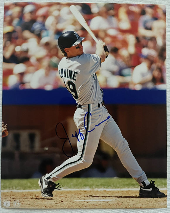 Jeff Conine Signed Autographed Glossy 8x10 Photo - Miami Marlins