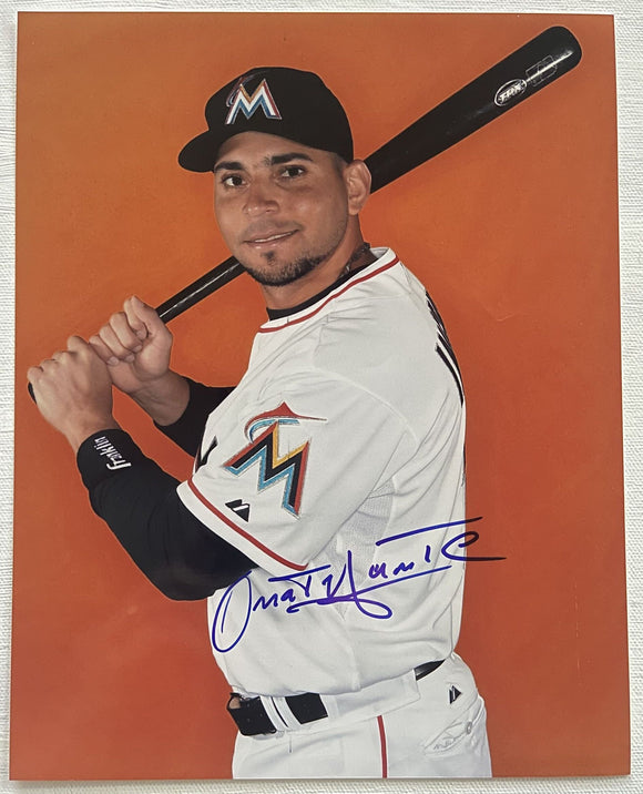 Omar Infante Signed Autographed Glossy 8x10 Photo - Miami Marlins