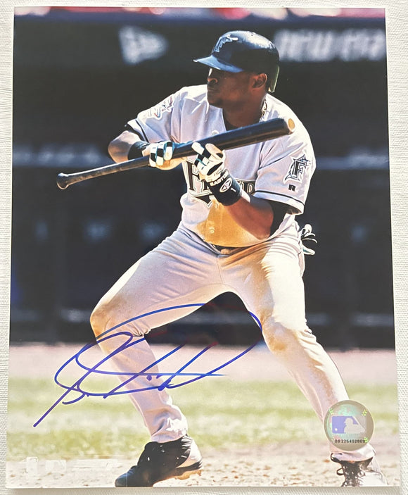 Luis Castillo Signed Autographed Glossy 8x10 Photo - Miami Marlins