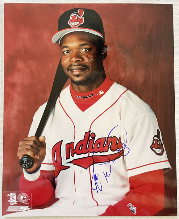 Tony Fernandez (d. 2020) Signed Autographed Glossy 8x10 Photo - Cleveland Indians