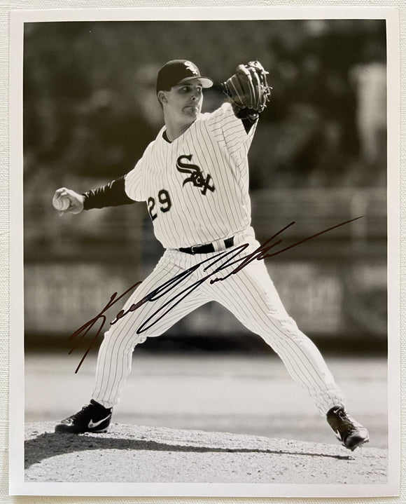 Keith Foulke Signed Autographed Glossy 8x10 Photo - Chicago White Sox