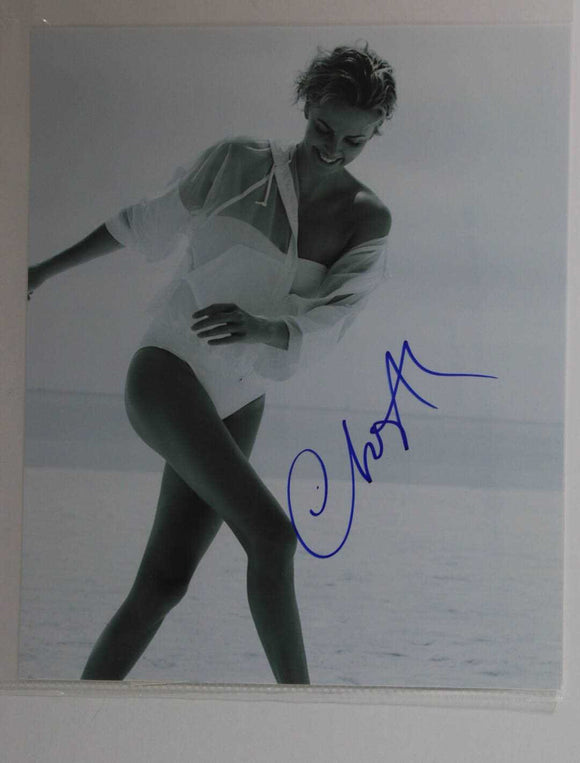 Charlize Theron Signed Autographed Glossy 8x10 Photo - Lifetime COA