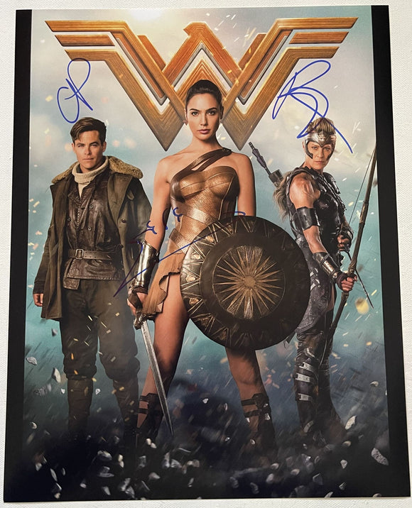Gal Gadot, Chris Pine & Robin Wright Signed Autographed 