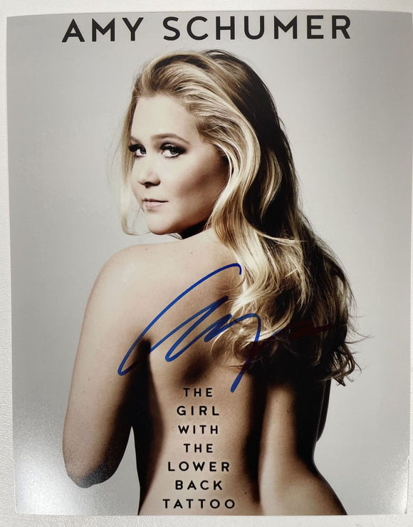 Amy Schumer Signed Autographed Glossy 8x10 Photo - Lifetime COA