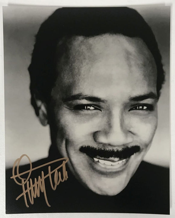 Quincy Jones Signed Autographed Glossy 8x10 Photo - Lifetime COA