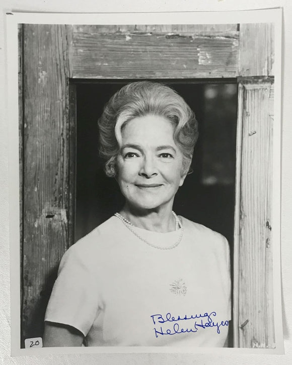 Helen Hayes (d. 1993) Signed Autographed Glossy 8x10 Photo - Lifetime COA