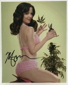 Mary Louise Parker Signed Autographed "Weeds" Glossy 8x10 Photo - Lifetime COA