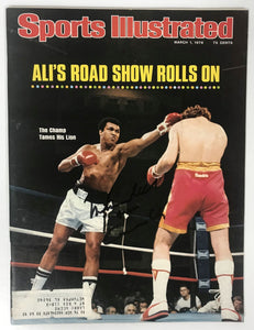 Muhammad Ali aka Cassius Clay Signed Autographed Vintage Complete 1976 "Sports Illustrated" Magazine - Lifetime COA