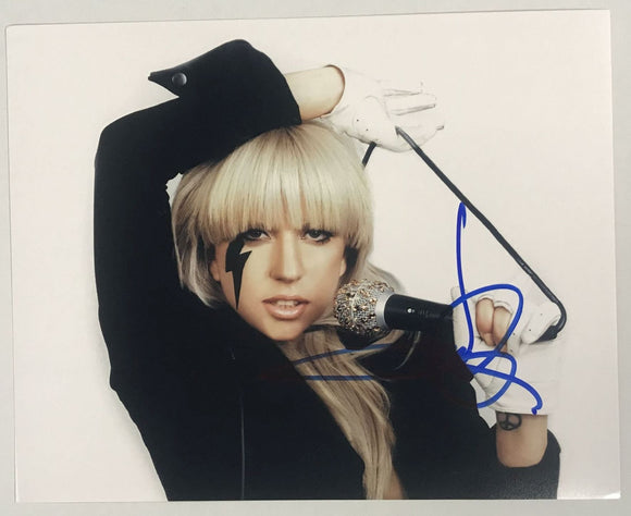 Lady Gaga Signed Autographed Glossy 8x10 Photo - Lifetime COA